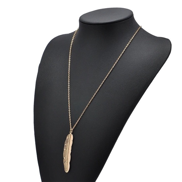 ‼️3/$30 Boho Gold Feather Long Statement Necklace - Picture 3 of 5